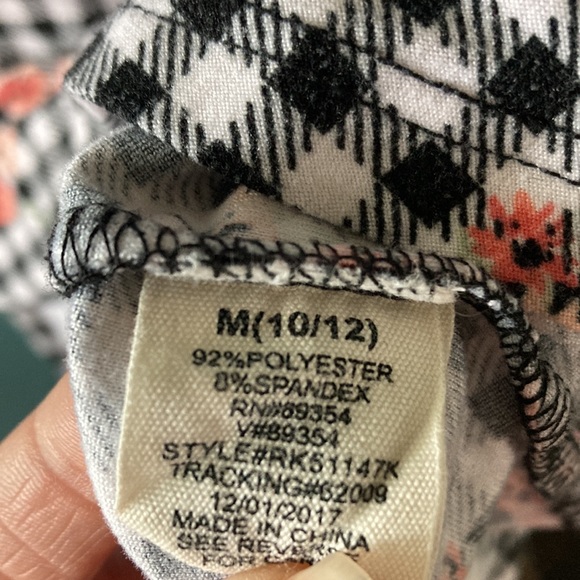 No Comment | Girls Plaid Floral dress - Picture 4 of 4